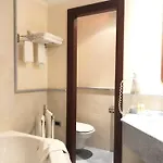 Miramare Szálloda 4*