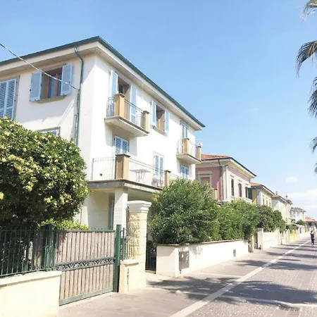 Miramare Szálloda